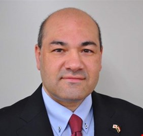 لقمان الفيلي لا يدري بقرار تعيينه ناطقاً لرئاسة جمهورية العراق !