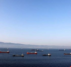 وزير النفط الإيراني: إيران تتوقع أياما صعبة لمستهلكي النفط في العالم