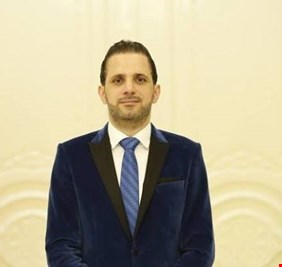 عبدالواحد: العملية السياسية في بغداد تتقدم بخطوات كبيرة جدا على اقليم كردستان