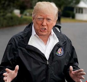 ترامب: جنودنا باقون على الحدود المكسيكية طالما لزم الأمر