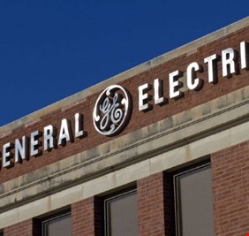 البرلمان يعتزم محاسبة جميع المتورطين بفساد صفقة جنرال إلكتريك