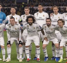 نجم ريال مدريد.. تخلى عن فريقه وخان زوجته وغدر بصديقه!
