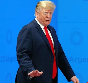 ترامب يعتزم بحث وقف سباق التسلح 