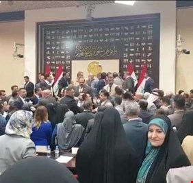 نائب عنها: كتلة سائرون لم تفشل جلسة الامس