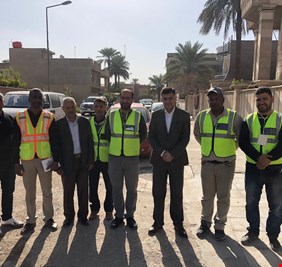 وزير الاتصالات يشرف شخصياً على ايصال خدمة الكيبل الضوئي لأحياء  بغداد