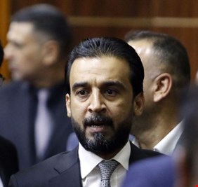 نائب: القضاء يحدد مصير رئيس البرلمان غداً.. 5 مخالفات قد تطيح بالحلبوسي!