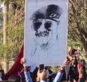 صدام لم يسقط في الرمادي والموصل وتكريت!!. (عن طلبة جامعة الأنبار الذين رفعوا صورة صدام).