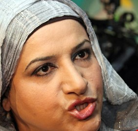 بالوثيقة .. سبع محامين يتحركون لمقاضاة النائبة 