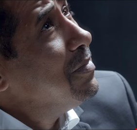 دموع فلة الجزائرية وقصتها مع الشاب خالد!