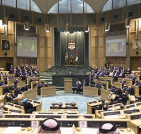 البرلمان الأردني يترحم على صدام حسين، والعراق يمنح الاردنيين نفطاً شبه مجاني !