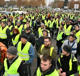 السترات الصفراء يستأنفون احتجاجهم لسبتهم العاشر على التوالي