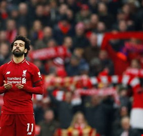 محمد صلاح ينفرد برقم مميز ويتصدر قائمة الهدافين في 