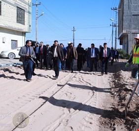 أول توجيه لعبد المهدي في زيارته للبصرة