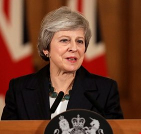 ماي: لا تراجع عن 