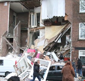 انهيار عدة منازل في مدينة لاهاي جراء انفجار ضخم
