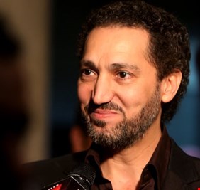 رئيس تحرير مجلة عربية تصدر في فرنسا يكتب عن 