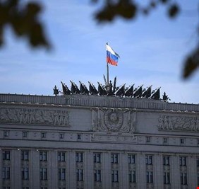 الدفاع الروسية تستدعي الملحق العسكري الأمريكي