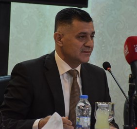 وزير الاتصالات يدعو الشركات المتعاقدة لتسديد الديون المترتبة  وتحسين خدمة الانترنت، وإلا ؟!
