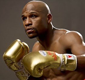 مايويذر يستفز متابعيه باستعراض جديد لمجوهراته