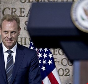 شاناهان يكشف سبب زيارته لبغداد