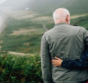 دراسات: عمر الإنسان بات أطول مما كان عليه سابقا