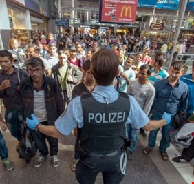 العراق: يرفض العودة القسرية لمهاجريه في بلدان اللجوء