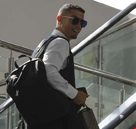 عبارة مهينة ونيمار تسببا في رحيل رونالدو عن الريال