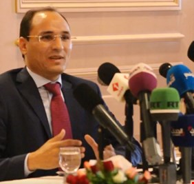 محامي عائلة القذافي يرد على بندر بن سلطان