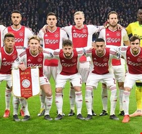 أياكس يضع آماله على مهندسه المغربي لقلب الطاولة على الريال