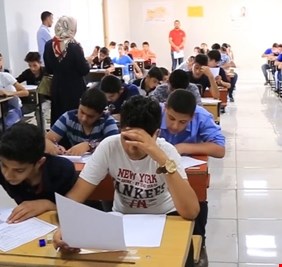 وزارة الاتصالات تنفي الاتفاق مع التربية على قطع خدمة الانترنت في الامتحانات الوزارية