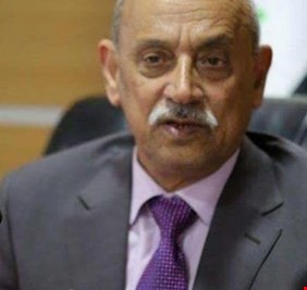 بالوثيقة فساد ناعم لوزير النقل السابق