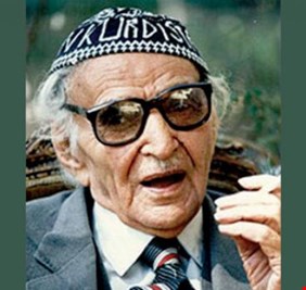 الجواهري الكبير يروي بالصوت والصورة قصة (العرقجين) الذي كان يعتمره اربعين عاماً