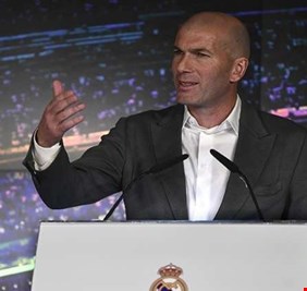 أول تعليق من زيدان بعد عودته إلى ريال مدريد