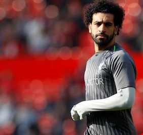 صلاح يكشف حقيقة انتقاله لـ 