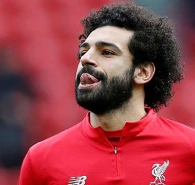 صلاح يكسر حاجز الصمت ويرد على منتقديه