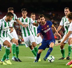 ميسي وما ادراك ما ميسي، القصير يفعل بالفرق الكروية ما يعجز عن فعله العمالقة