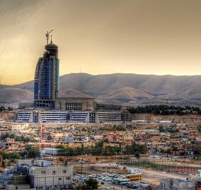 سفراء وزوجاتهم يحتلفون بنوروز على نفقة رئاسة الجمهورية !