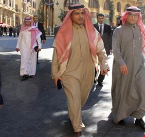 بعد ان ذاقت مرارة الخيبة والخسارة في اكثر من مكان.. السعودية ترسل السبهان للإجتماع بمسؤول ايراني كبير في بغداد