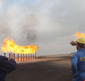 مسؤولون في البصرة يُحذرُّون من كارثة تضرب حقول النفط