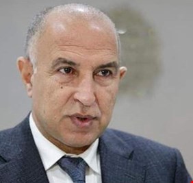 بالوثيقة.. قبيلة العبيد تتبرأ من نوفل العاكوب