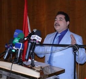 على صفحات 