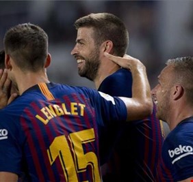 وكيل صخرة برشلونة يصدم نابولي