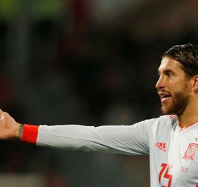 بسبب صلاح .. صافرات استهجان ضد راموس في مالطا