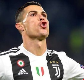 رونالدو يستعين بوكالة 