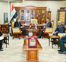 خلال استقباله السفير الصربي في العراق: وزير الاتصالات : نسعى لانجاز الجزء الاول من البرنامج الحكومي