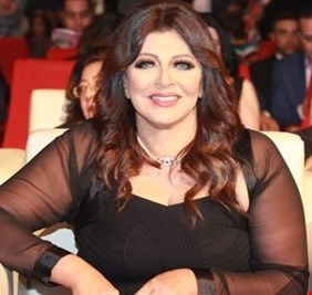 بعد حادثة الفيديو المثير للجدل.. محامي يطالب بحبس هالة صدقي