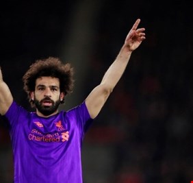 صلاح يحفر اسمه بأحرف من ذهب في سجلات ليفربول برقم تاريخي