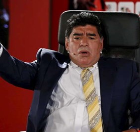 مارادونا يعتزم الرحيل عن فريقه المكسيكي!