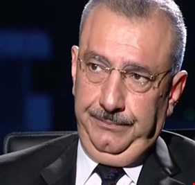 نواب يجمعون تواقيع لمقاضاة فائق الشيخ علي