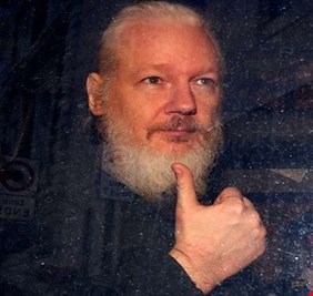 ما مصير أسانج؟